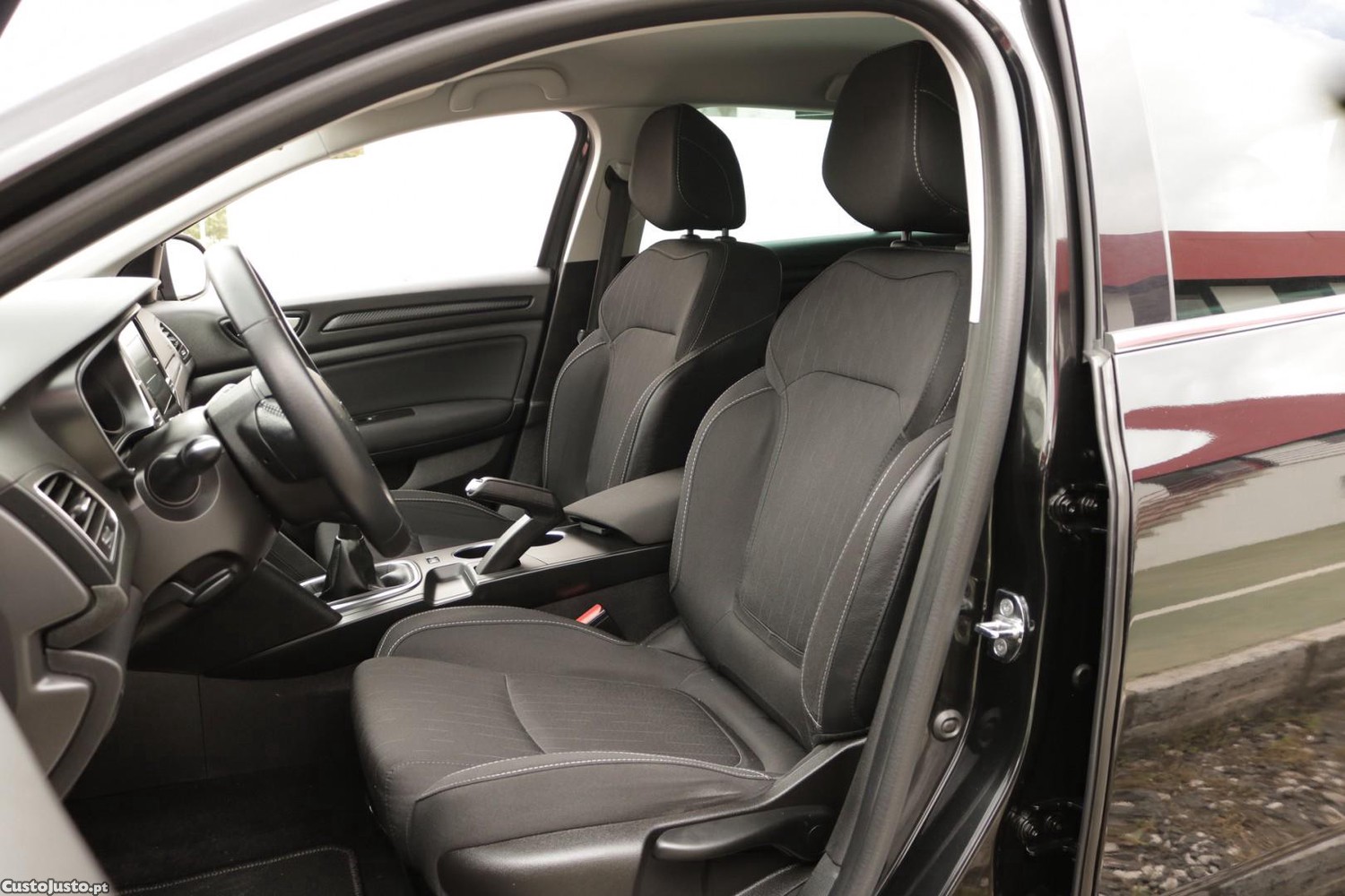 Renault Mégane Sport Tourer 1.5 Blue DCI Limited 115cv — fotografia 44