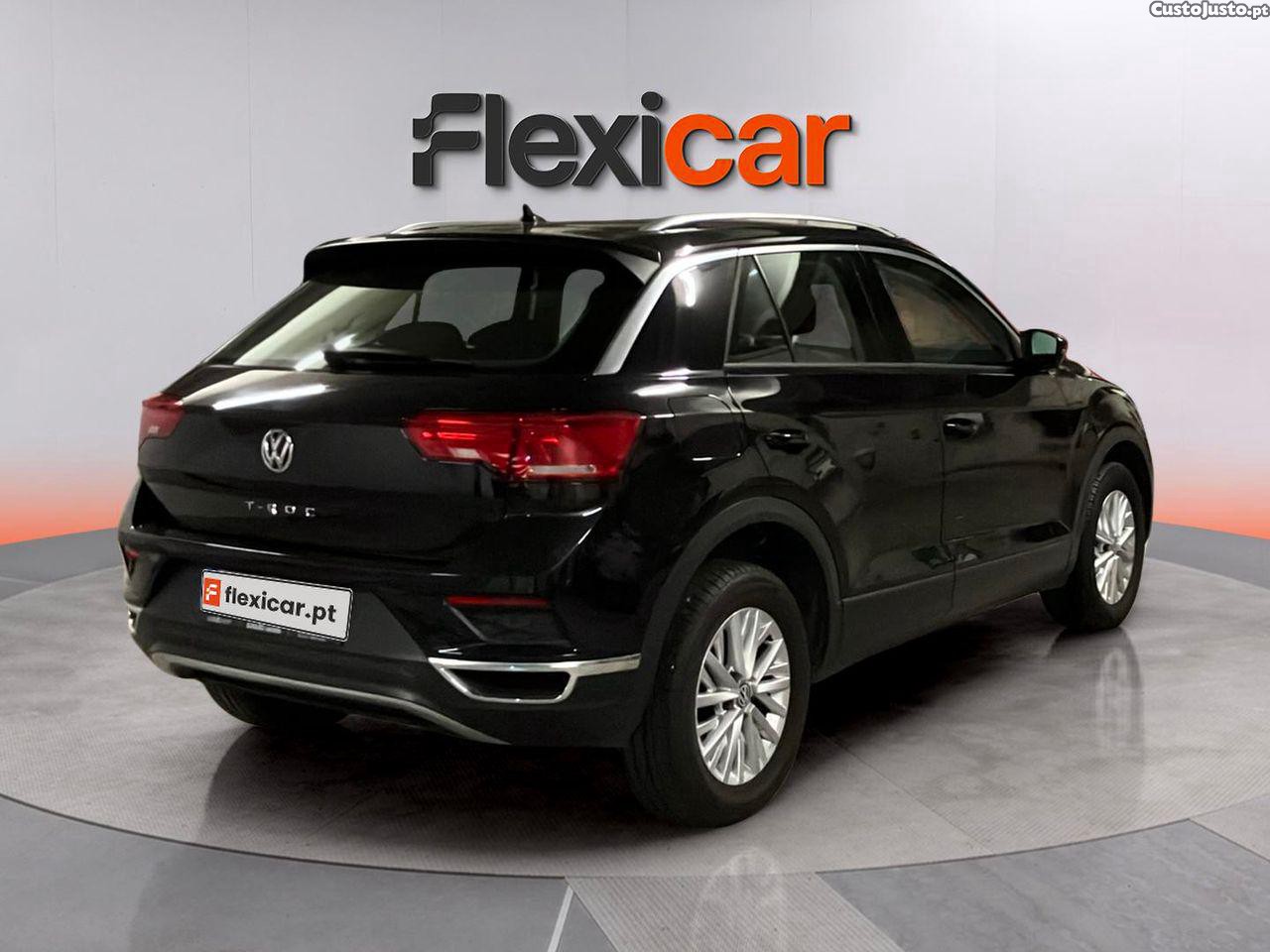 VW T-Roc 1.5 TSI Style - 18 — photo 4