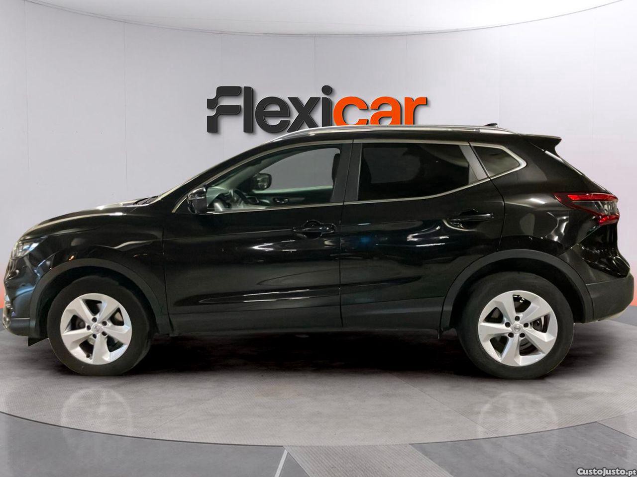 Nissan Qashqai 1.3 DIG-T N-Connecta — fotografia 20
