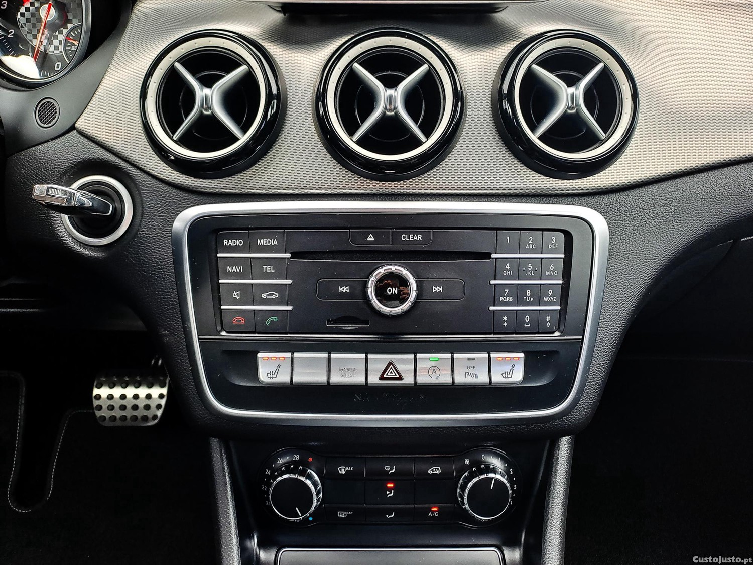 Mercedes-Benz A 200 7G-DCT "EDITION NURBURGRING" 1.6T 156CV GASOLINA 2018 — fotografia 13