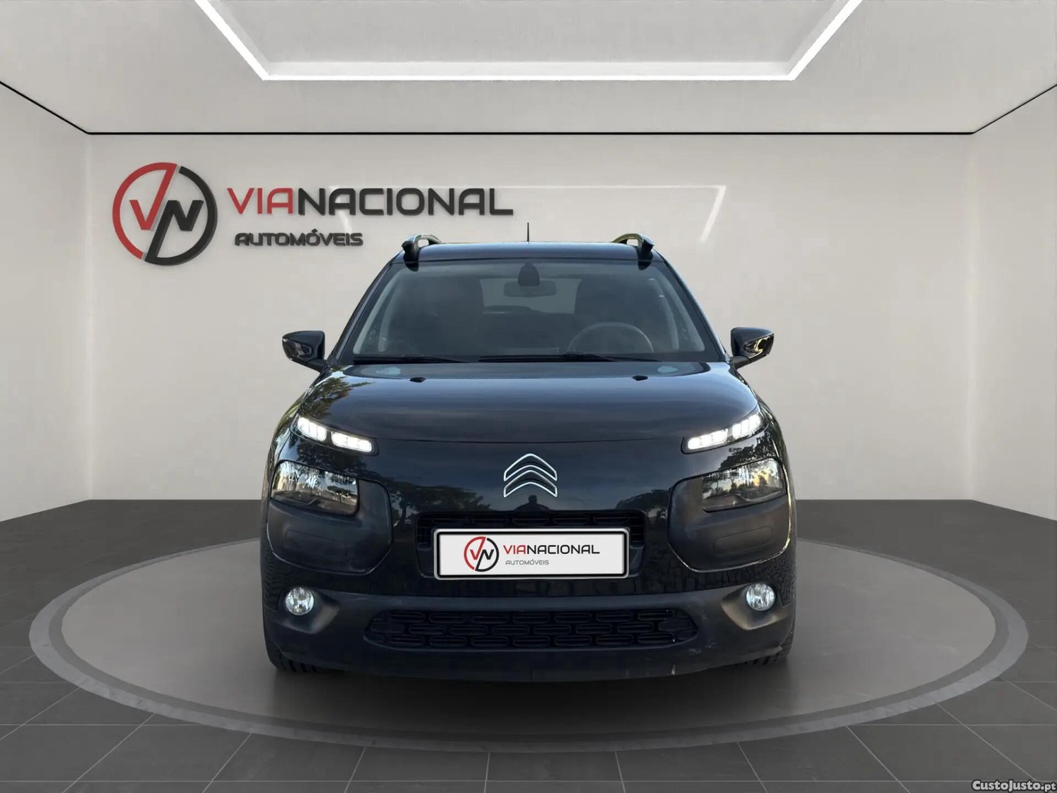 Citroën C4 1.6 BlueHDi Shine — fotografia 15