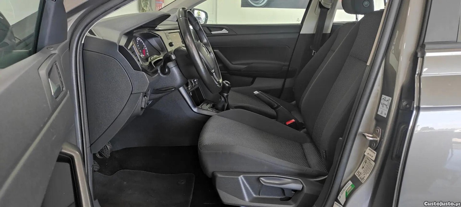 Volkswagen Polo Outro — fotografia 16