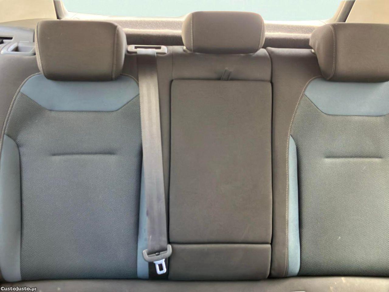 SEAT Ateca 1.6 TDI Style — fotografia 2