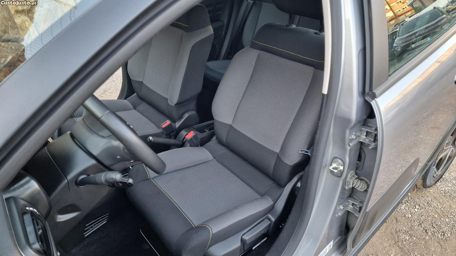 Citroën C3 1.2 PureTech Shine Pack — fotografia 4