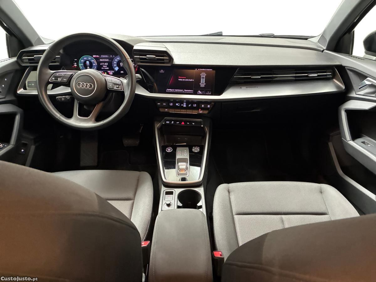 Audi A3 Sportback 40 TFSIe S Tronic Business Executive — fotografia 8