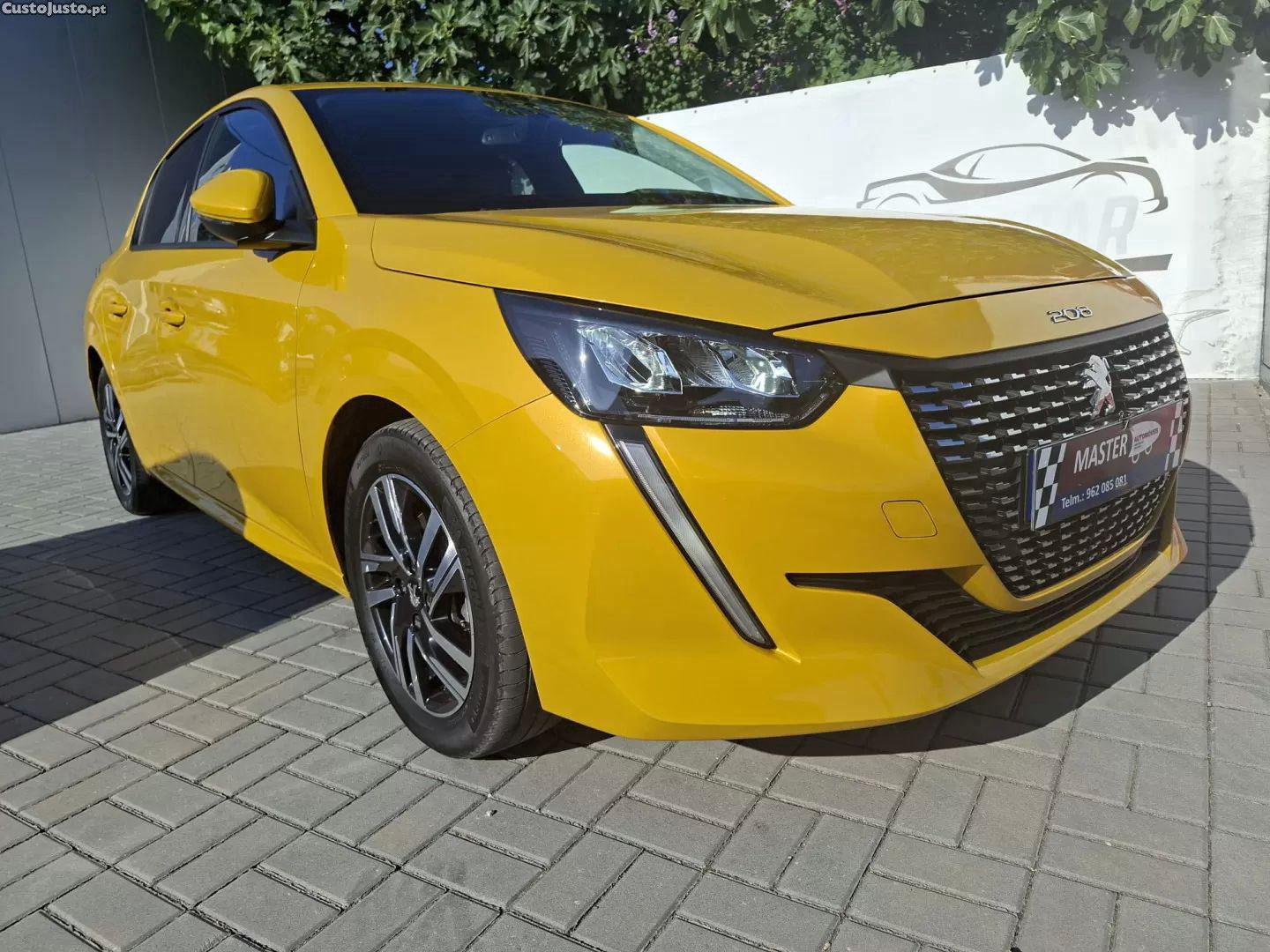 Peugeot 208 1.2 puretech allure pack — fotografia 19