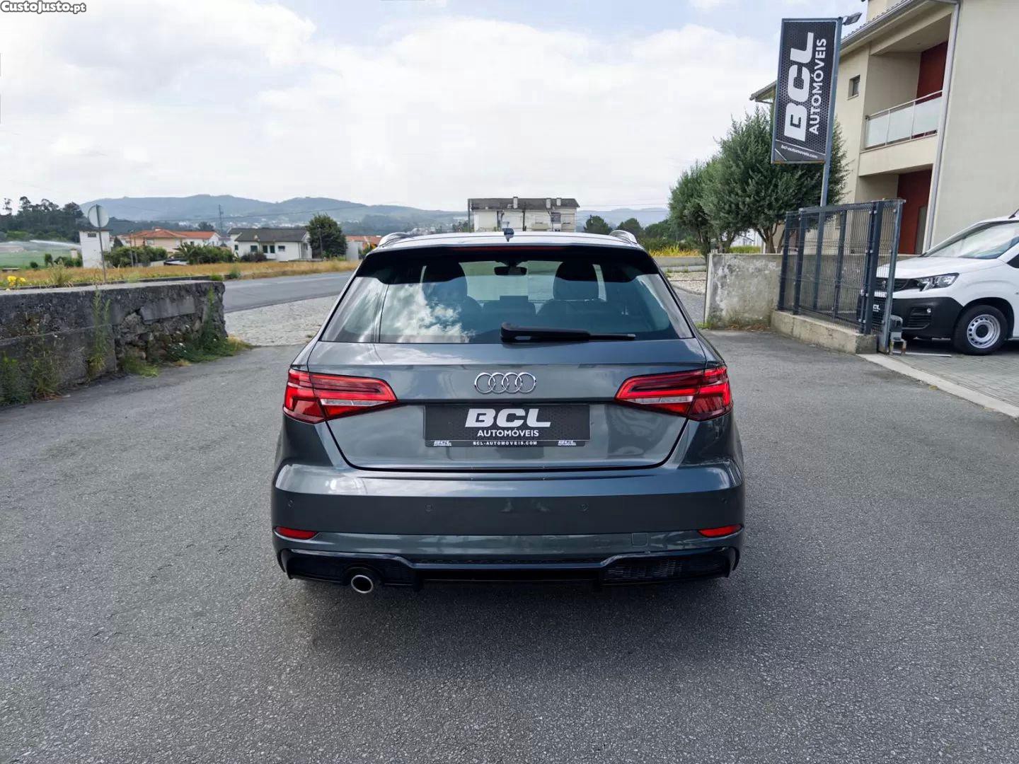 Audi A3 1.6 tdi s-line s tronic — fotografia 20