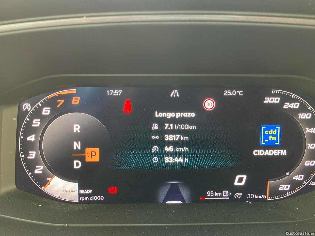 CUPRA Leon 1.5 eTSI MID DSG — fotografia 9