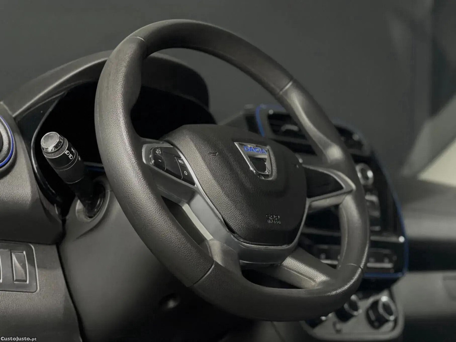 Dacia Spring Electric 45 Comfort — fotografia 10