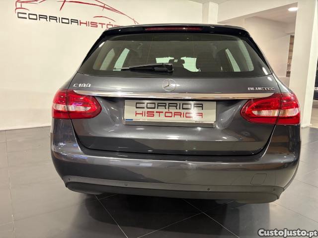 Mercedes-Benz C 180 d 7G-Tronic Exclusive — fotografia 16