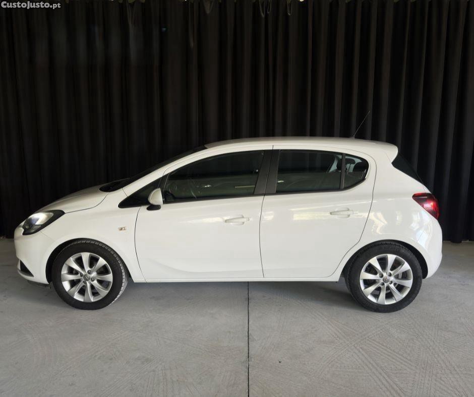 Opel Corsa 1.4 Easytronic — fotografia 11