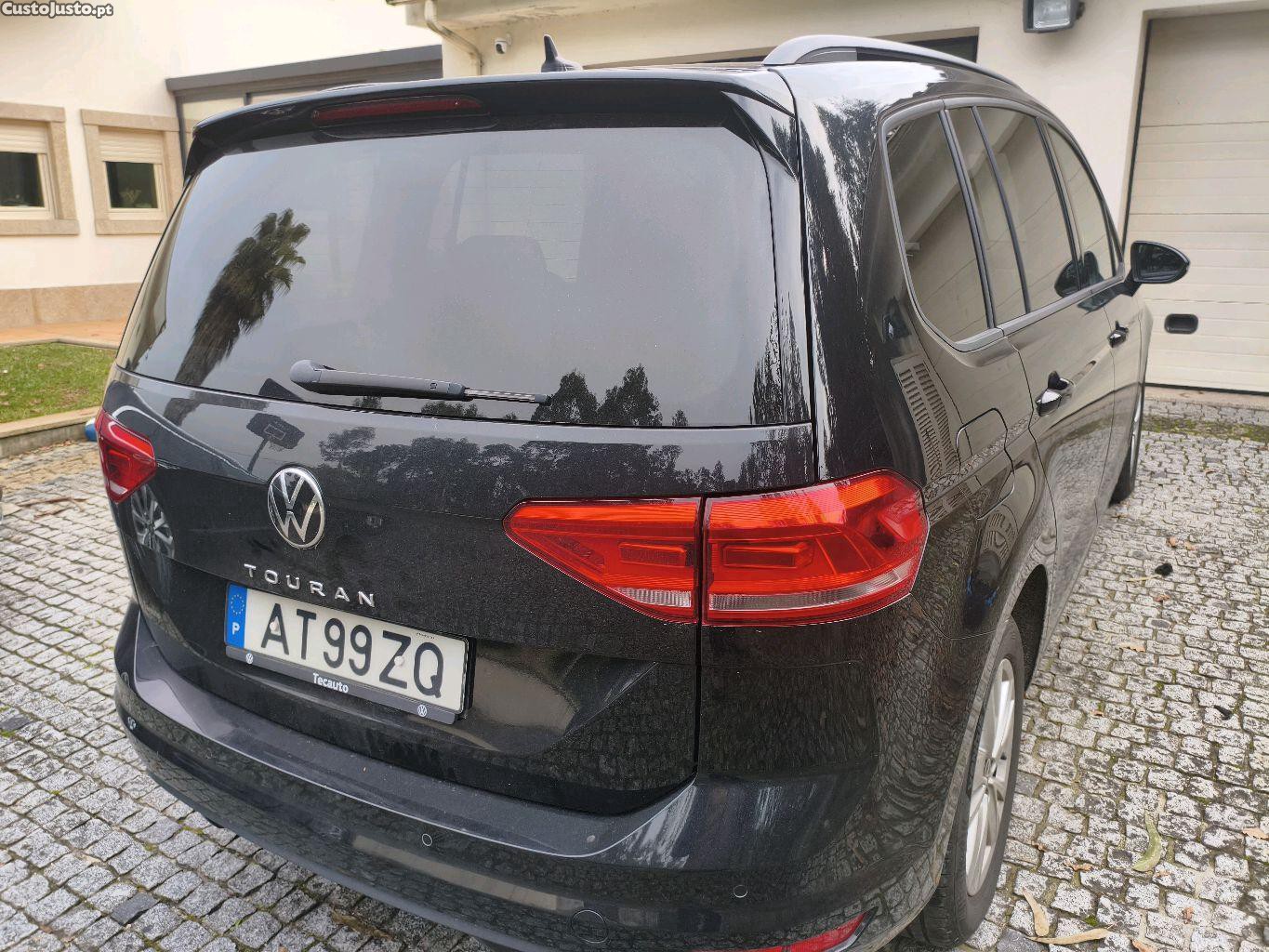 Volkswagen Touran Confortline — fotografia 3