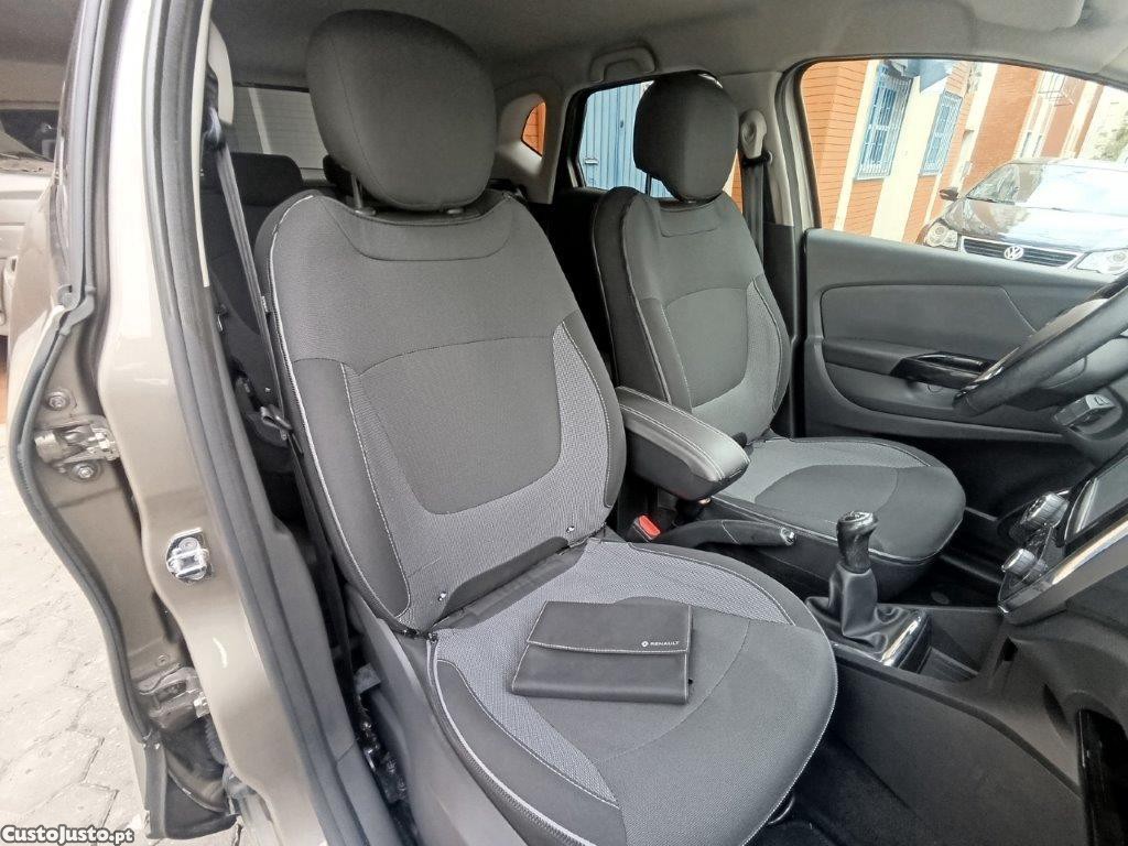 Renault Captur 0.9 TCe Exclusive 1 Dono Nacional — fotografia 6