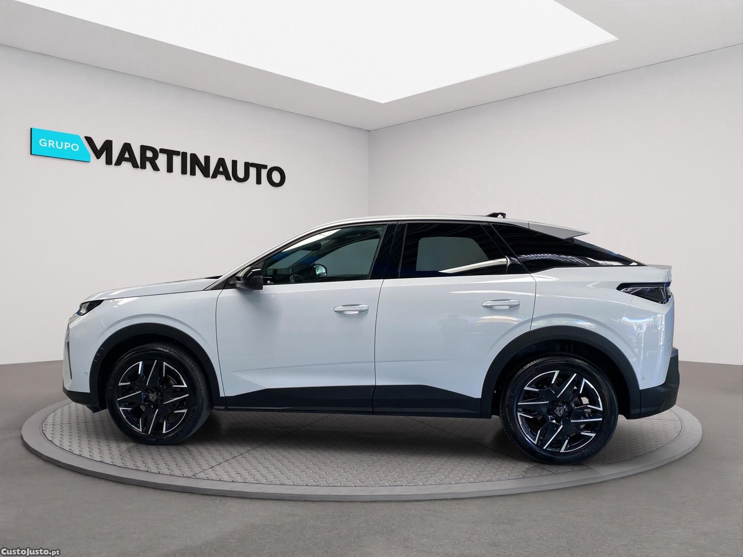 Peugeot 3008 1.2 Hybrid Allure e-DCS6 — fotografia 15