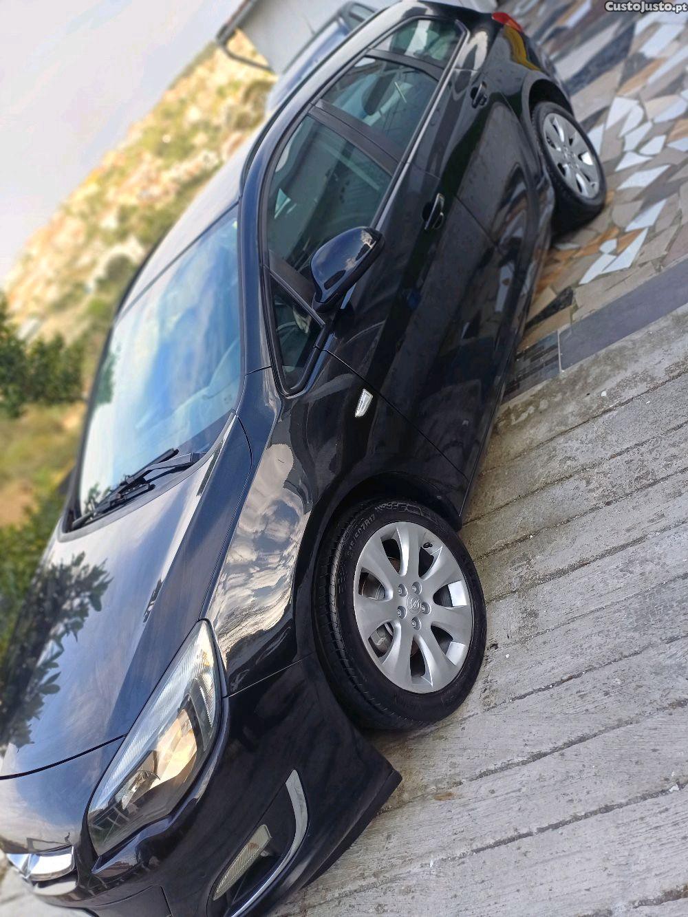 Opel Astra disel 159 mil — fotografia 10