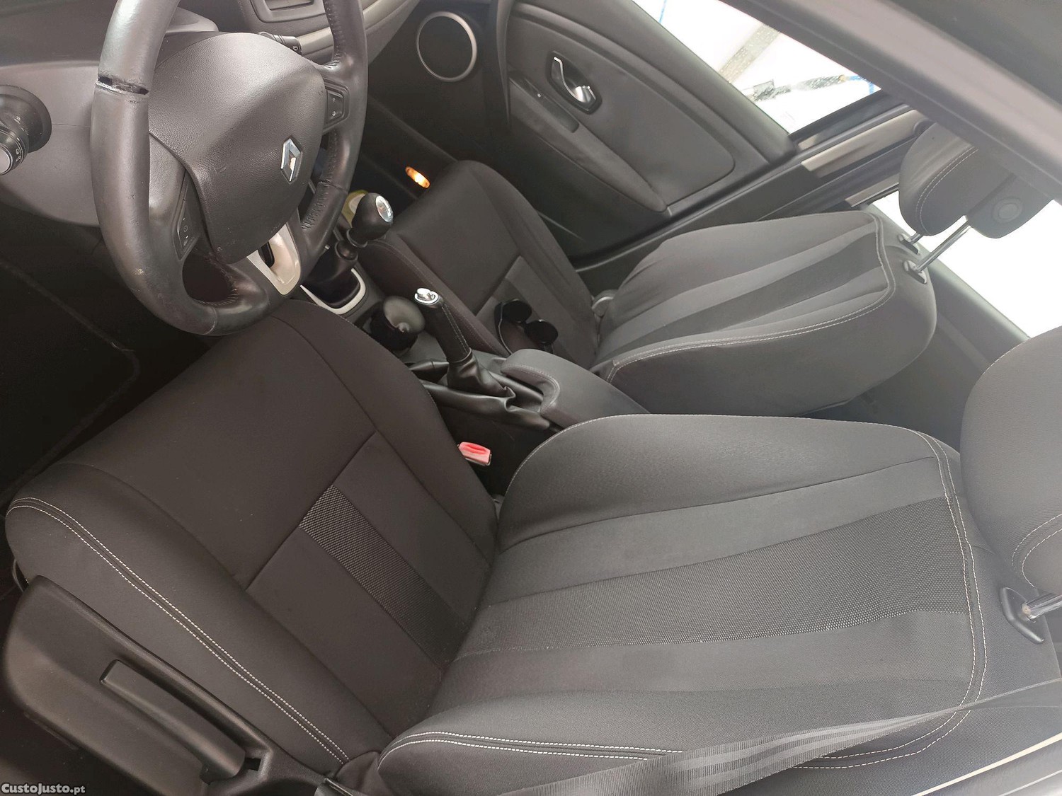 Renault Mégane dinamique — fotografia 5
