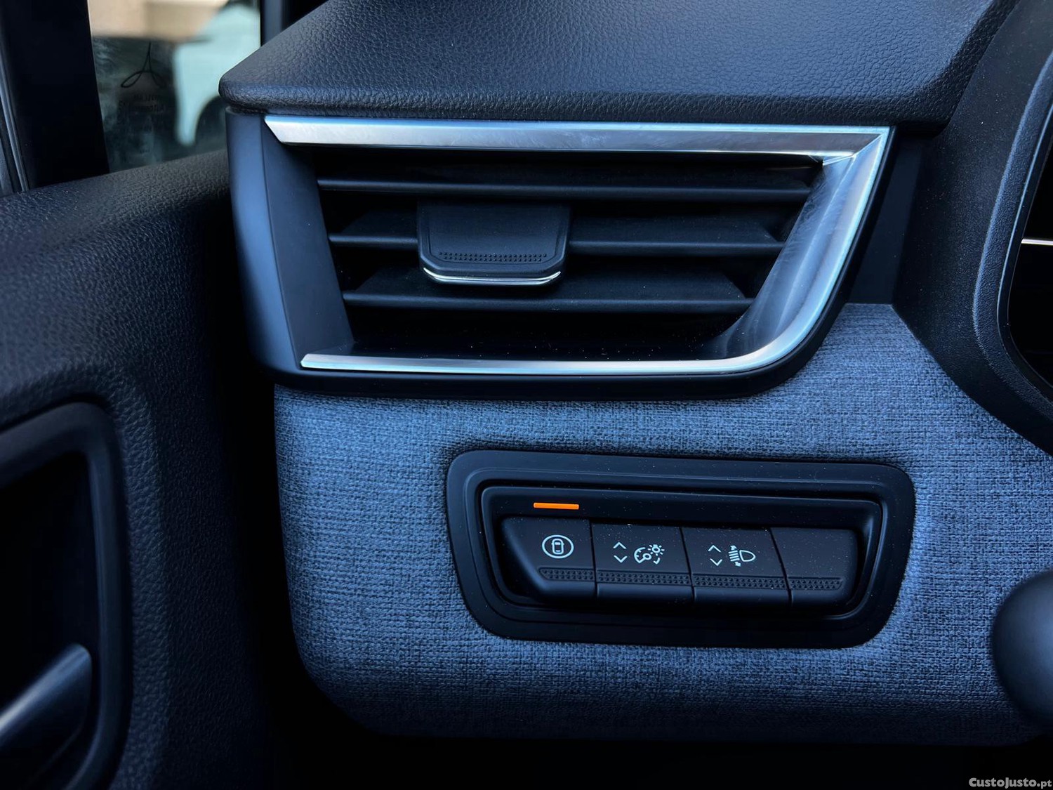 Renault Clio 1.0 TCe Evolution — fotografia 5