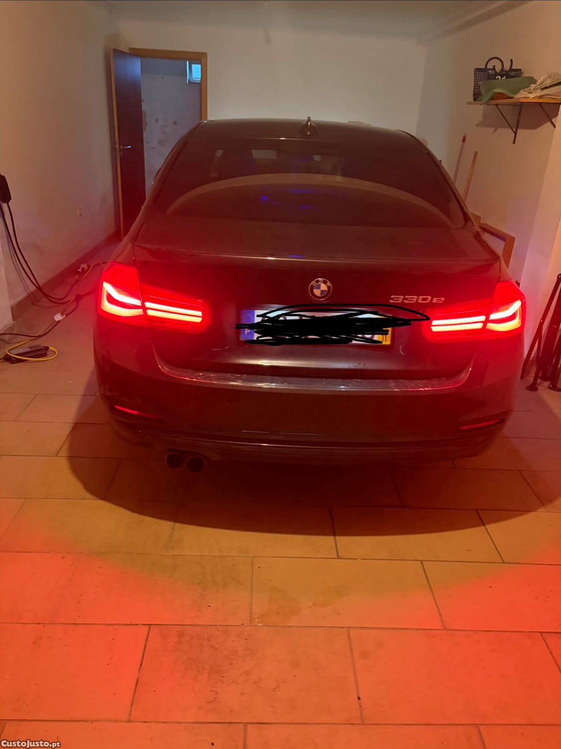 BMW 330 E Performance - 18 foto 2