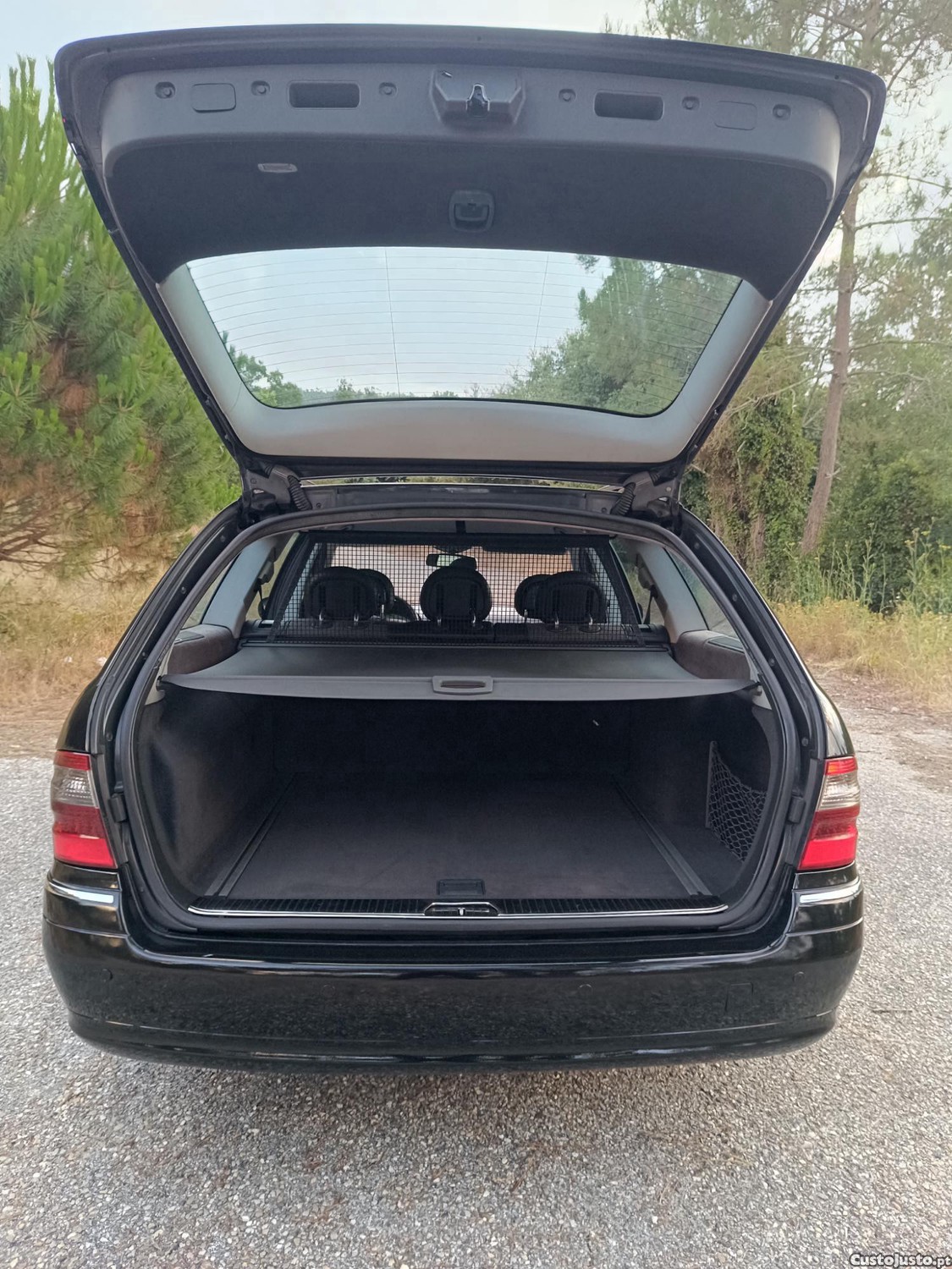 Mercedes-Benz E 220 CDI SW-Avantgarde. 150 Cv. Nacional! Impecável! Kms com comprovativos! Negociável! — fotografia 3