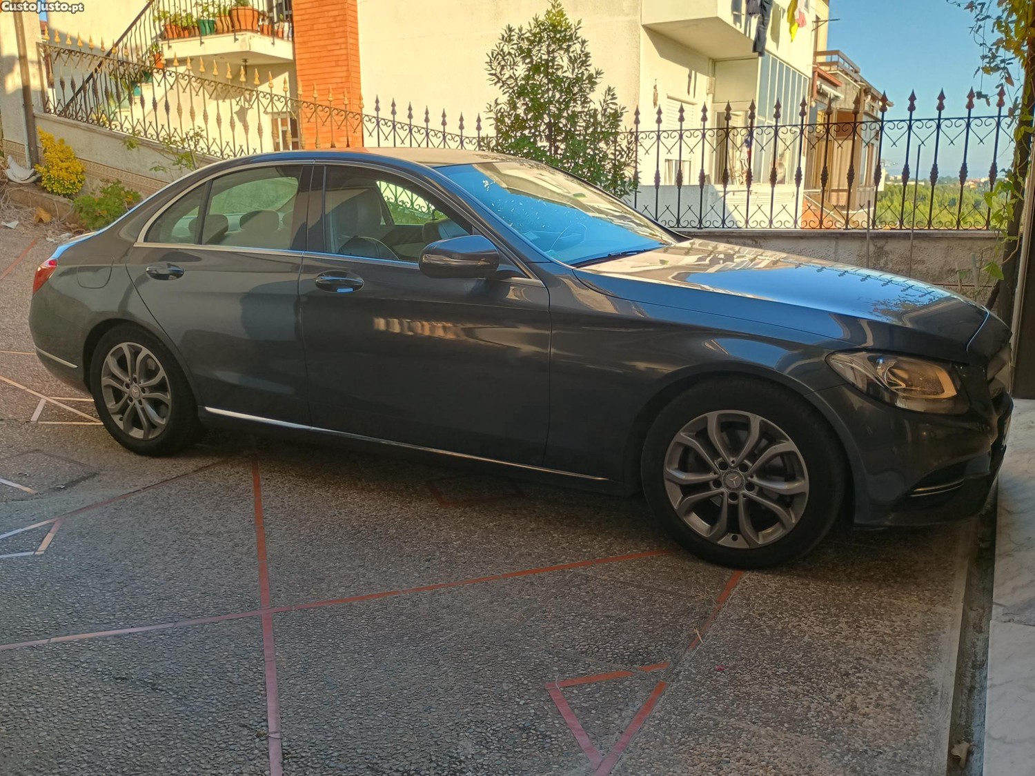 Mercedes-Benz C 200 Bluetec — fotografia 3