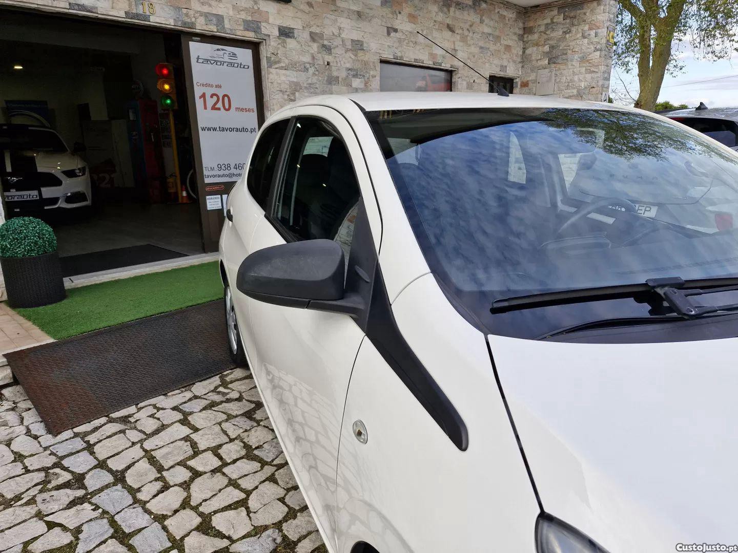 Peugeot 108 1.0 e-vti active — fotografia 8