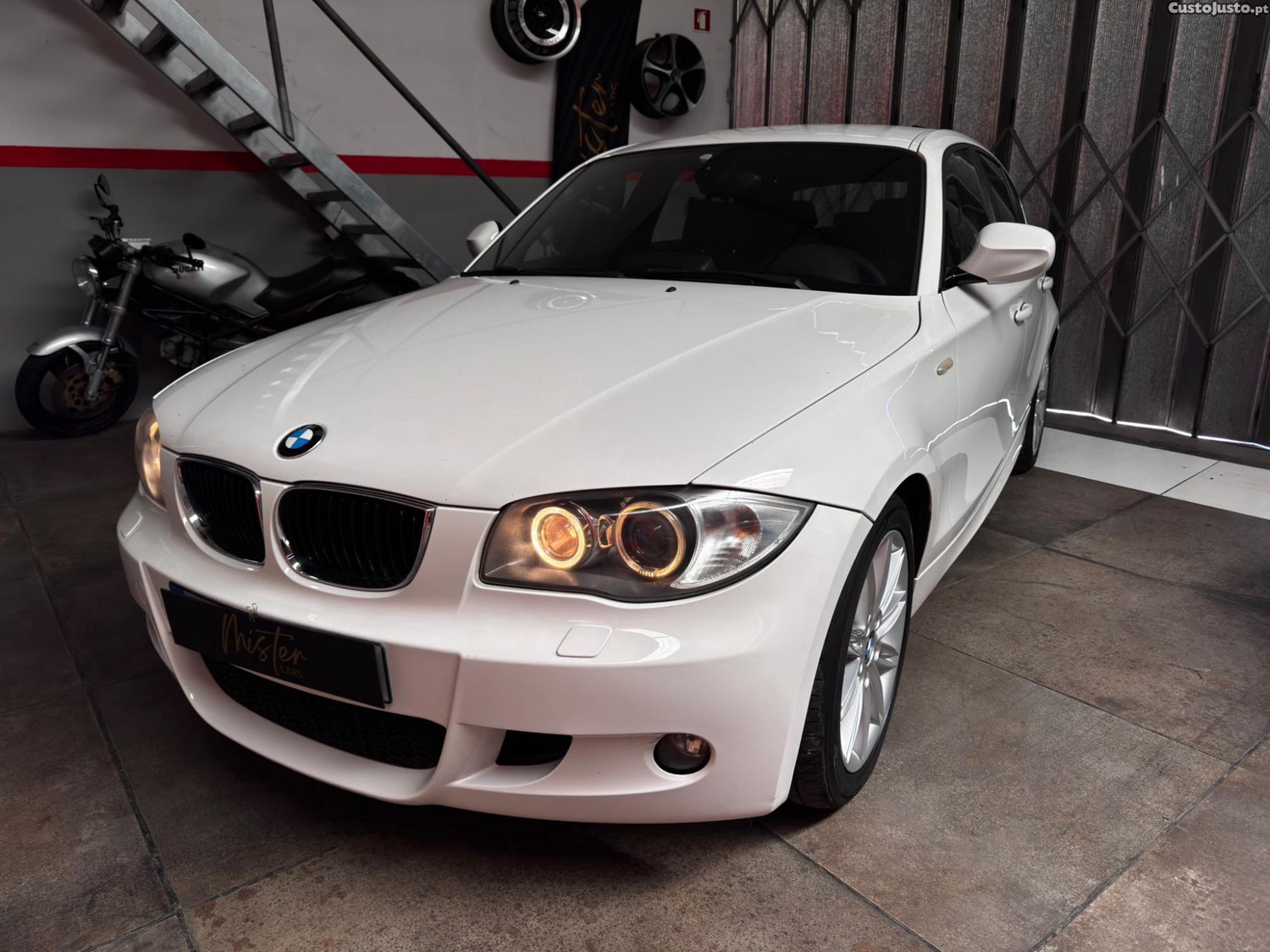 BMW 118 D Pack M - 09 foto 2