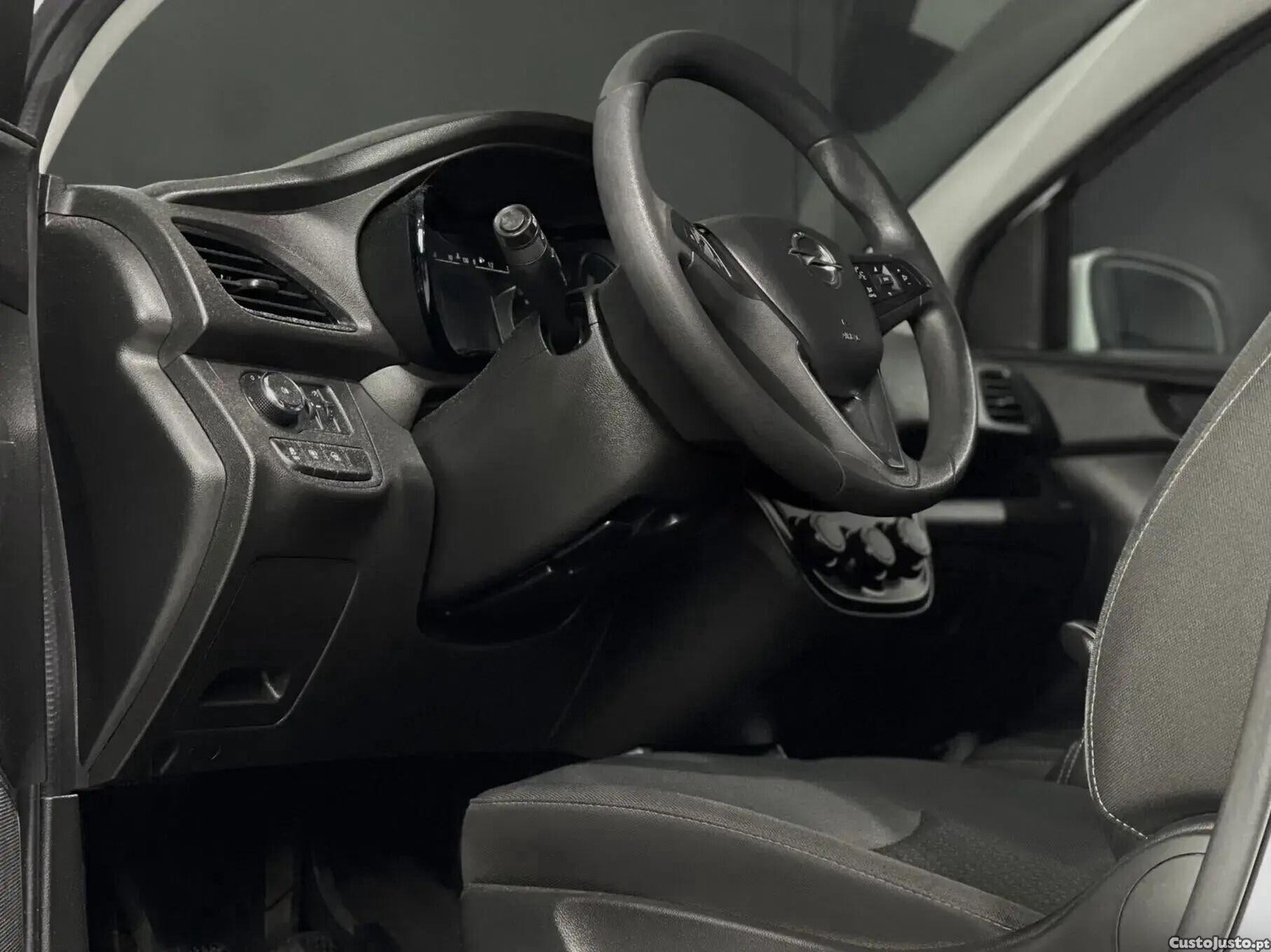 Opel Karl 1.0 — fotografia 12