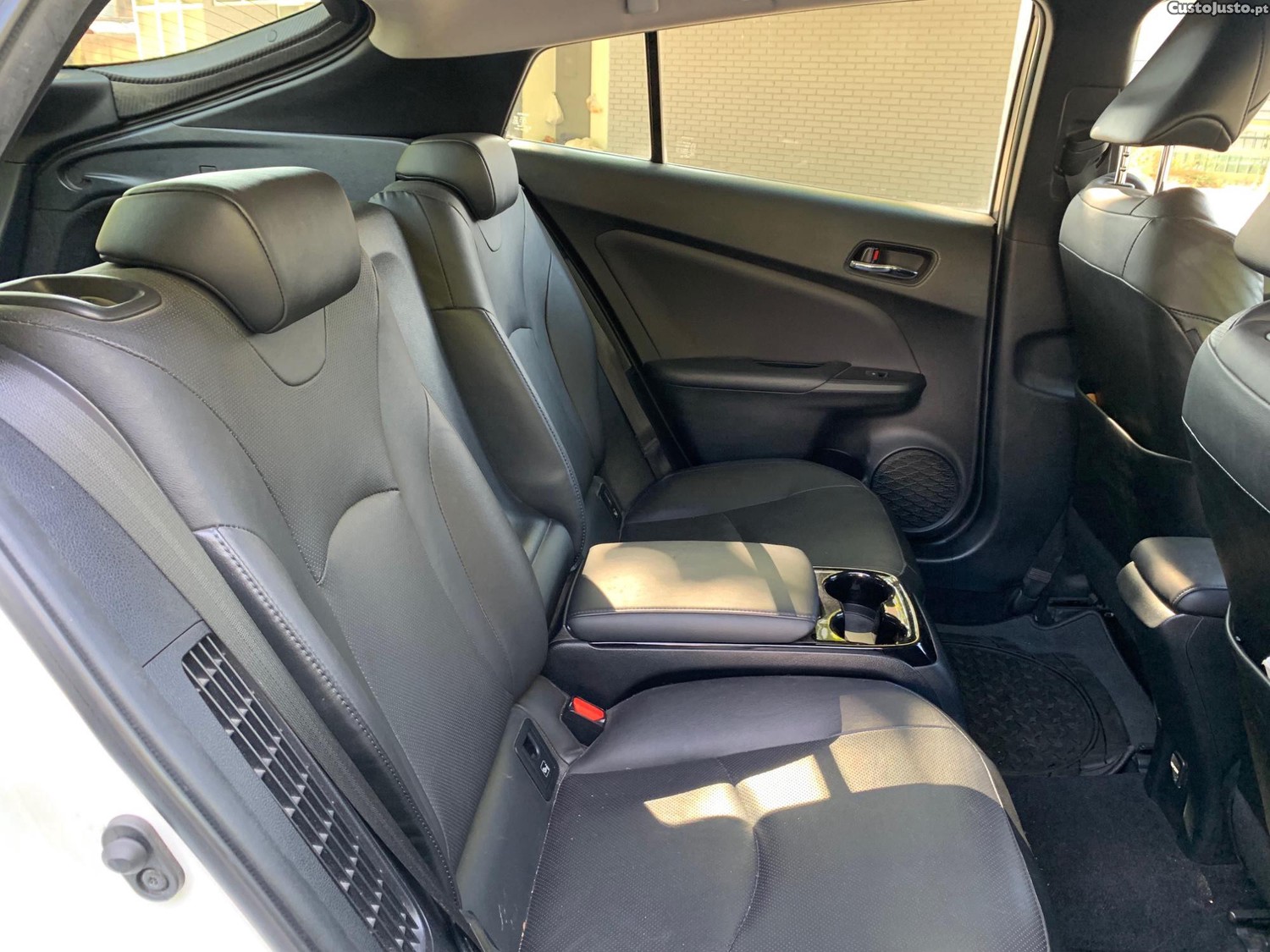 Toyota Prius Phv — fotografia 8