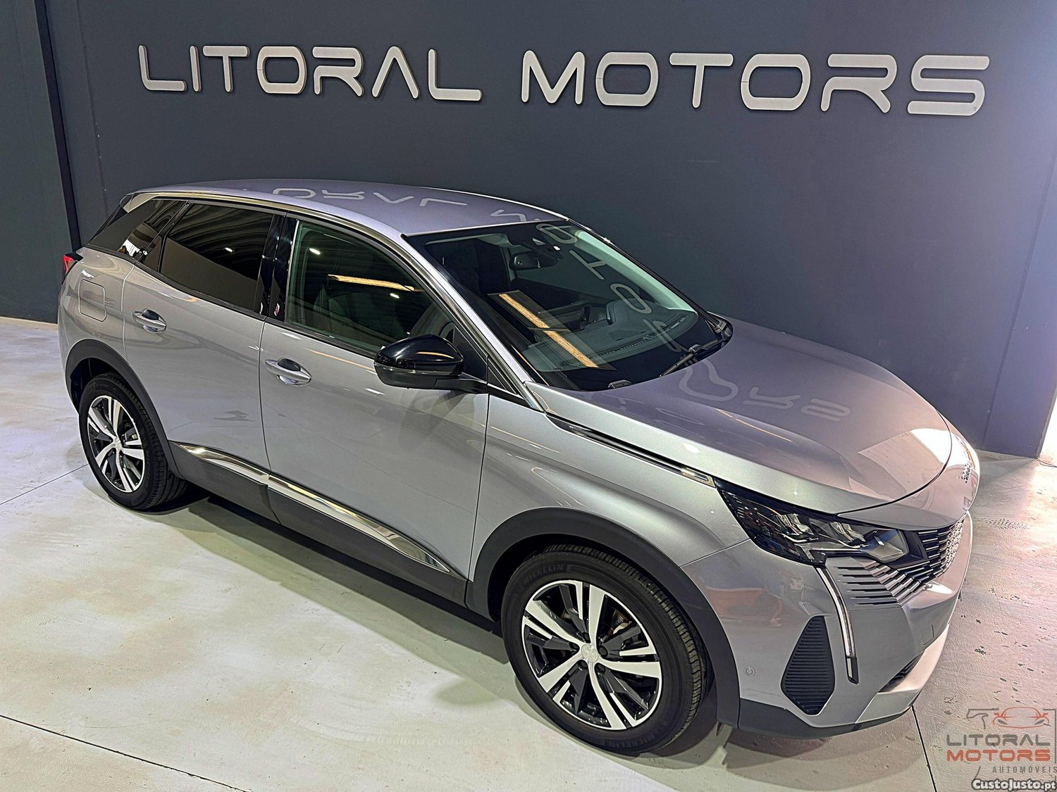 Peugeot 3008 1.2 PureTech Allure Pack EAT8 — fotografia 24