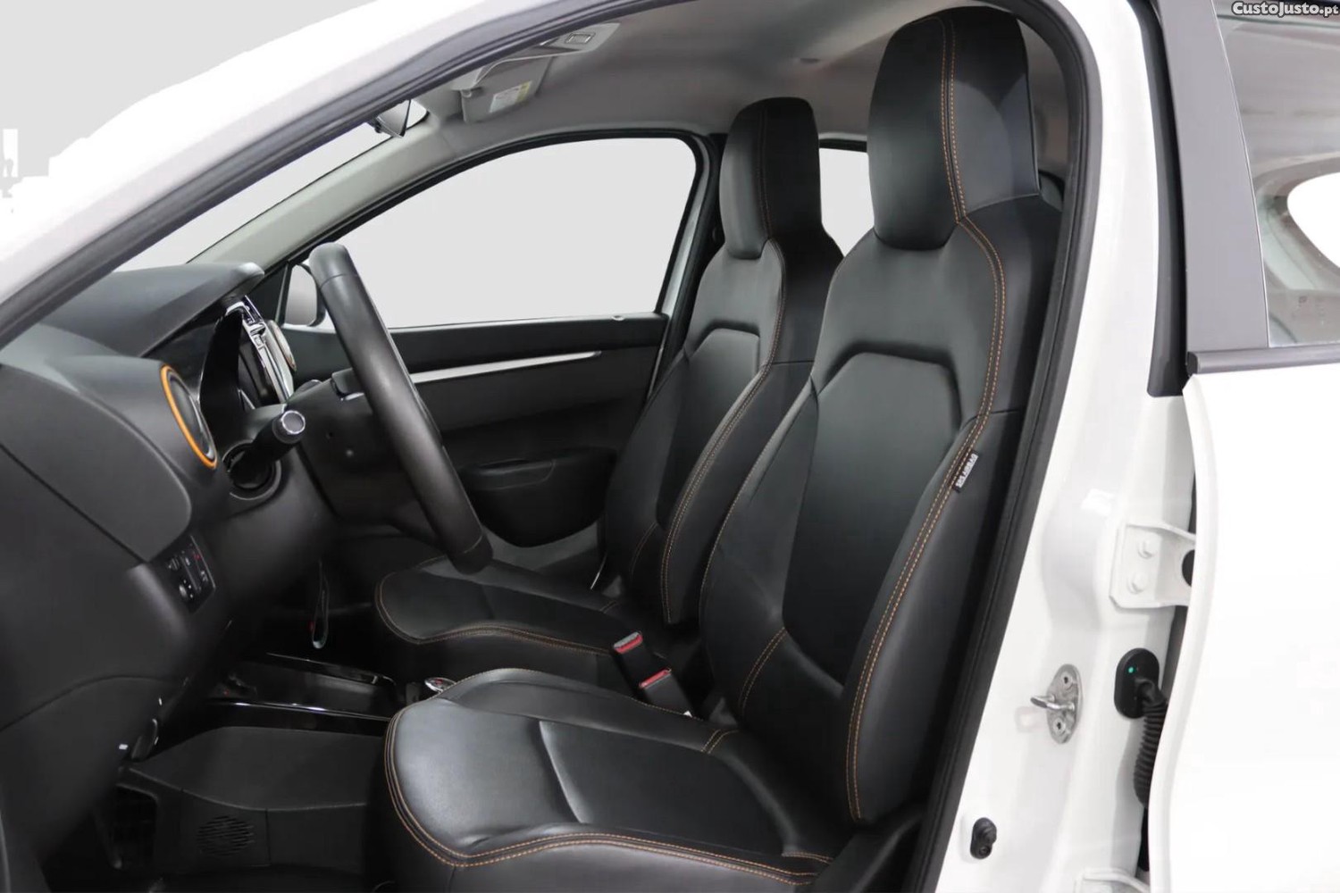 Dacia Spring Comfort Plus — fotografia 12