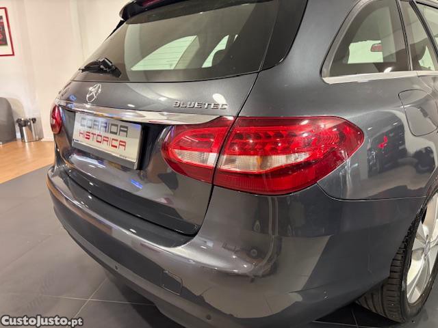 Mercedes-Benz C 180 d 7G-Tronic Exclusive — fotografia 14
