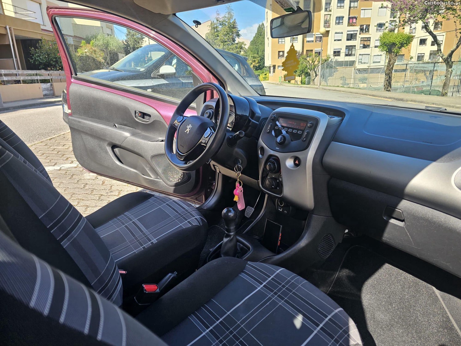 Peugeot 108 Active — fotografia 5