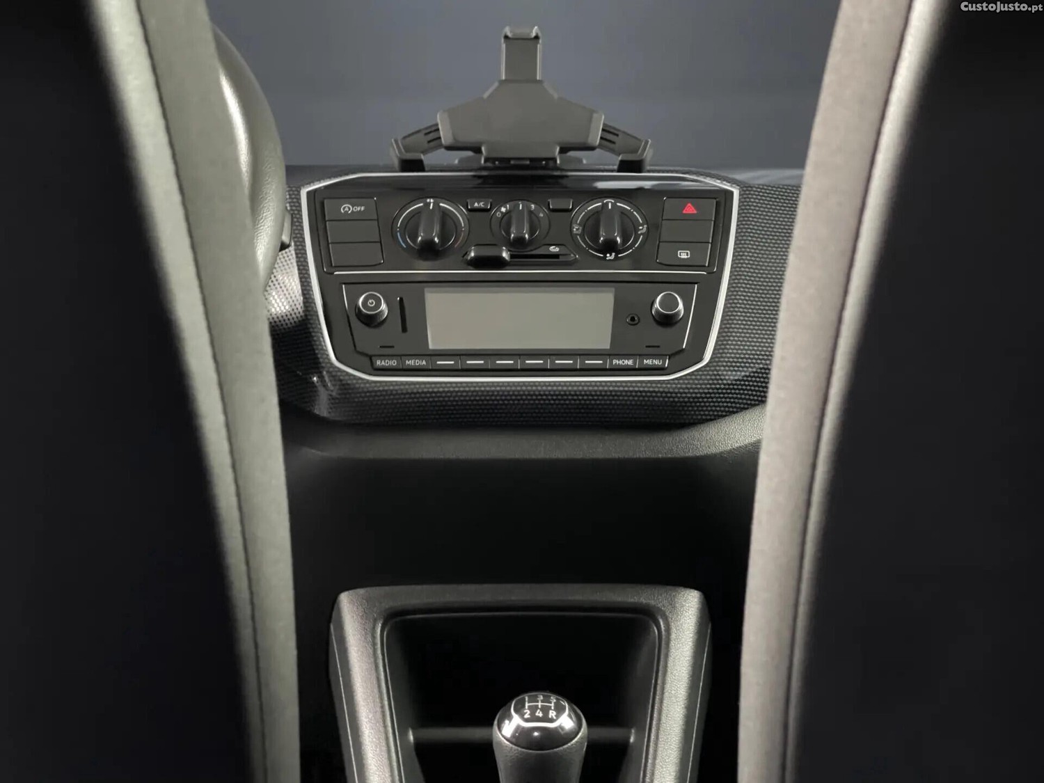 Volkswagen Up! 1.0 BMT Move — fotografia 4