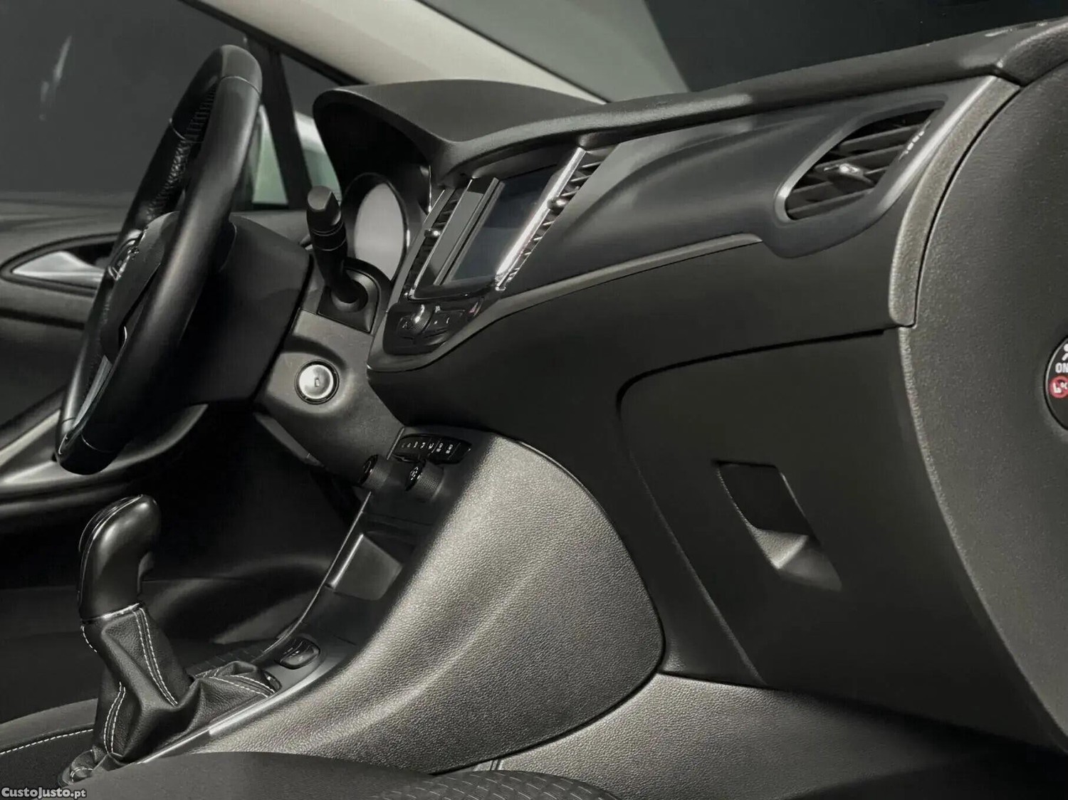 Opel Astra 1.5 D Business Edition S/S — fotografia 6