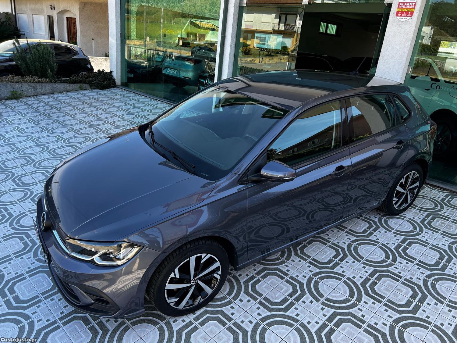 Volkswagen Polo 1.0 TSI Urban — fotografia 18