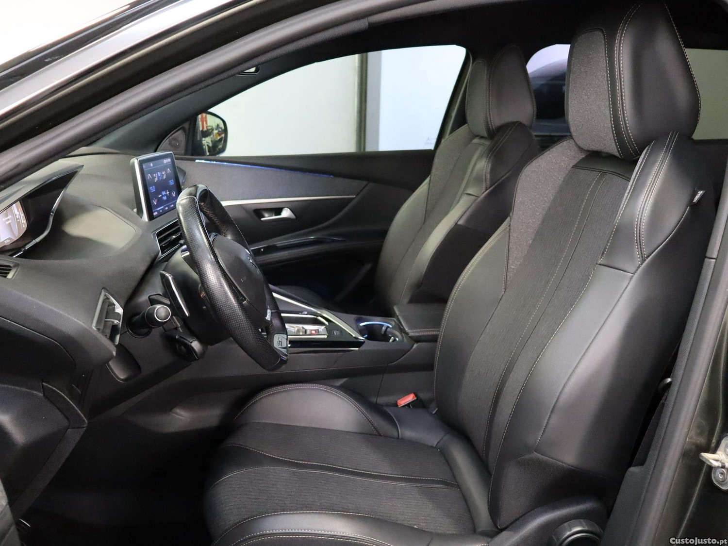 Peugeot 5008 1.5 BlueHDi GT EAT8 — fotografia 16