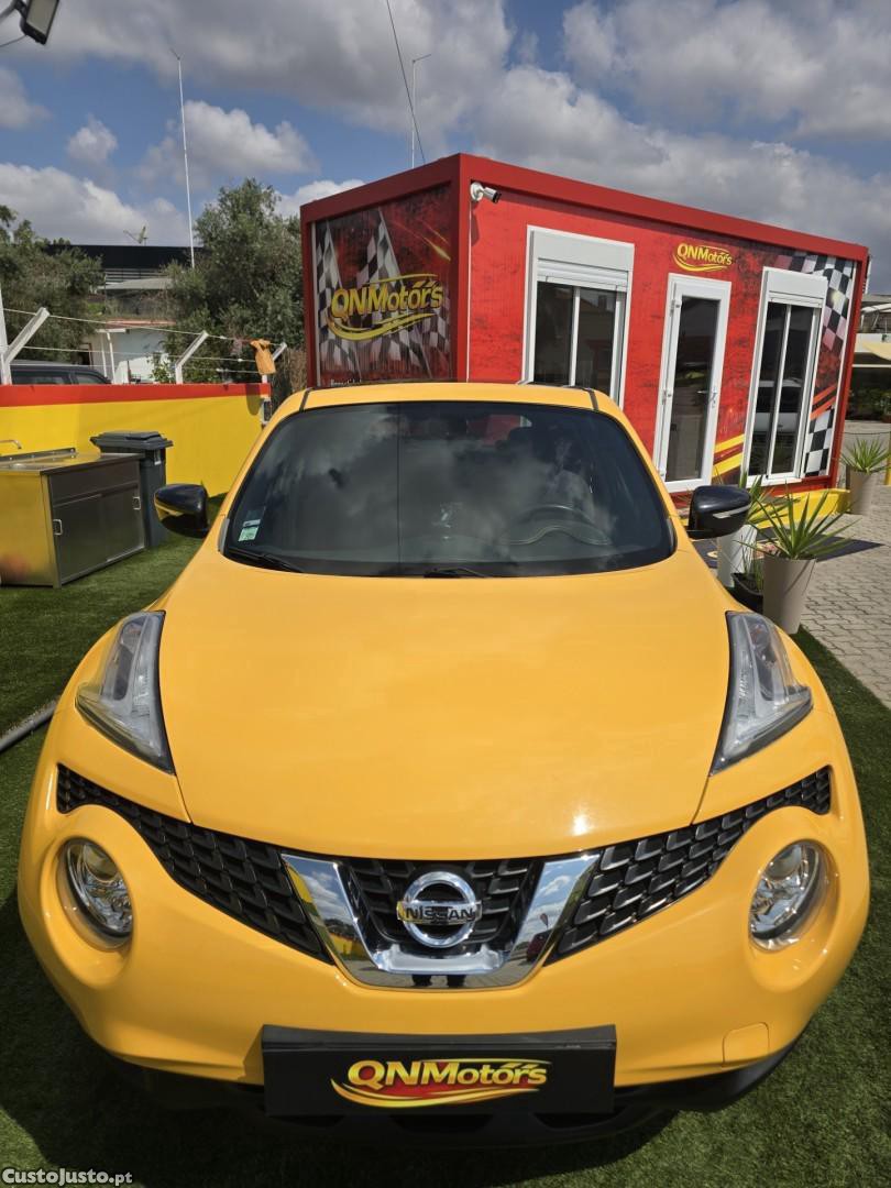 Nissan Juke 1.6 DIG-T Tekna Premium Ext.1 Yellow S. — fotografia 17
