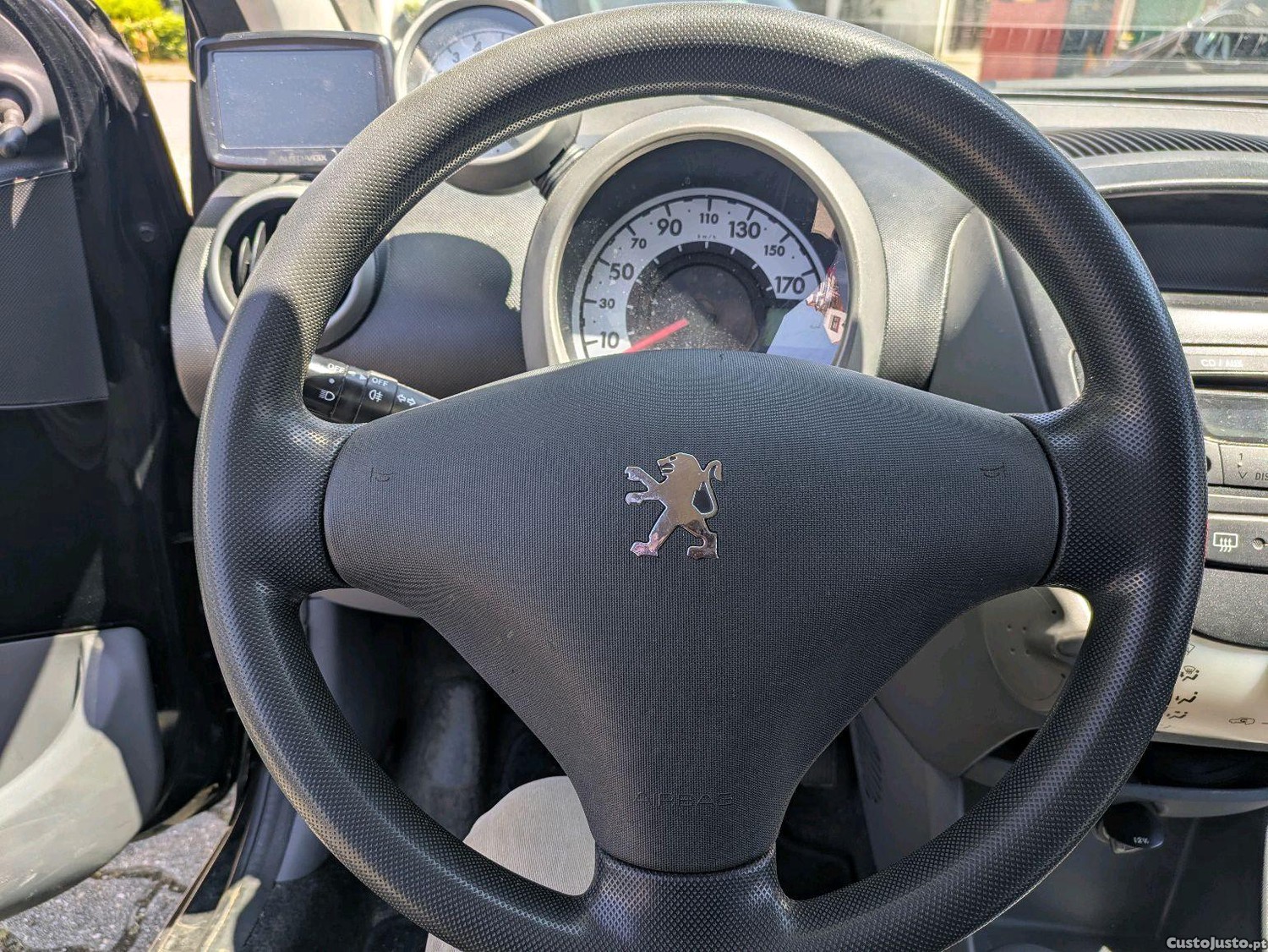Peugeot 107 Automático — fotografia 5