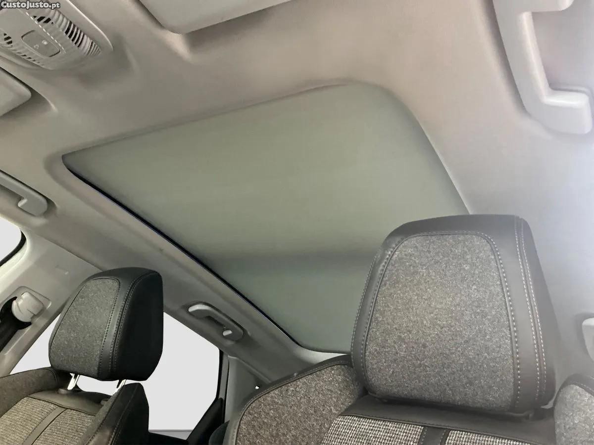 Peugeot 3008 1.2 PureTech Allure EAT8 — fotografia 3