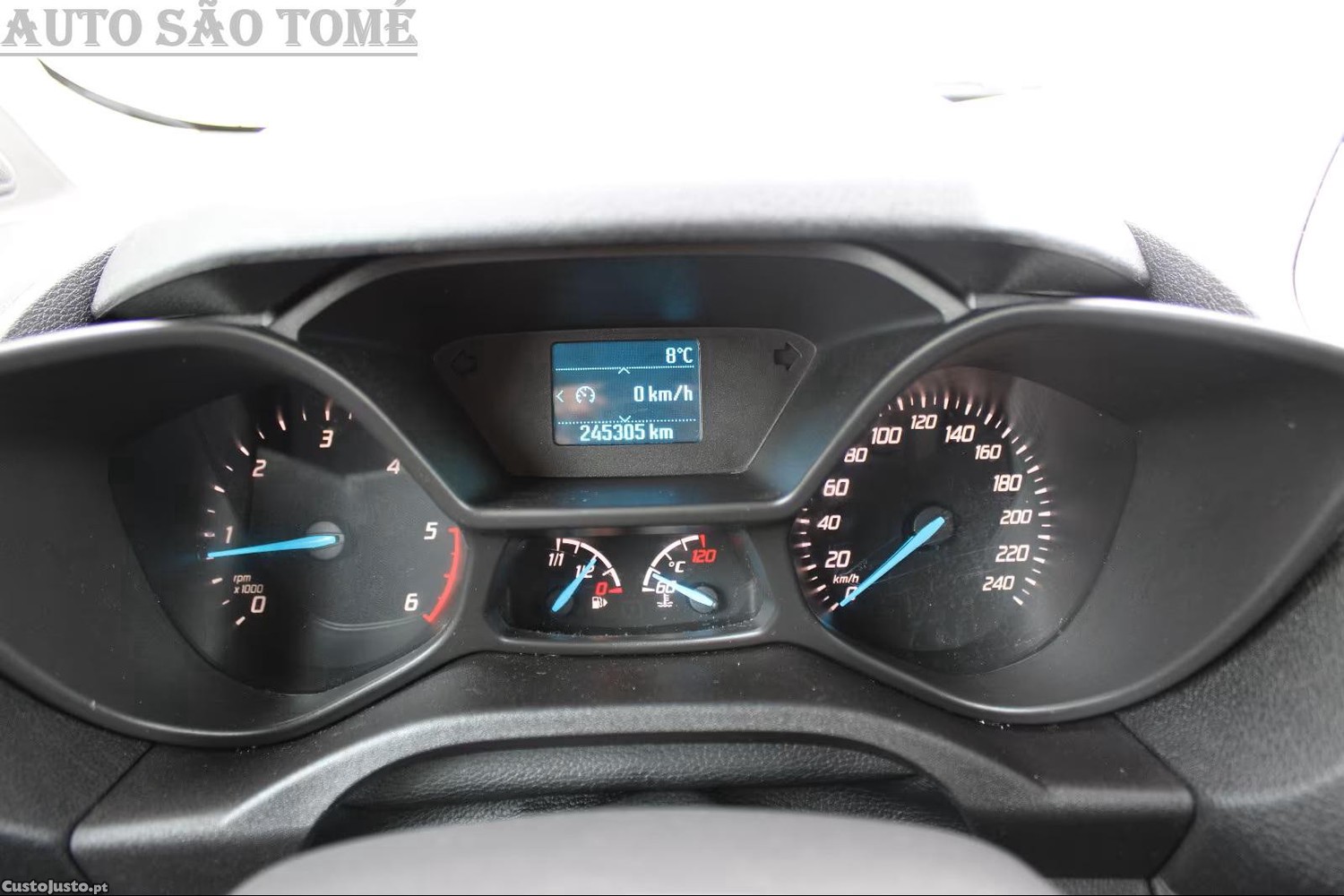 Ford Tourneo 1.5 Mobilidade Reduzida — fotografia 12