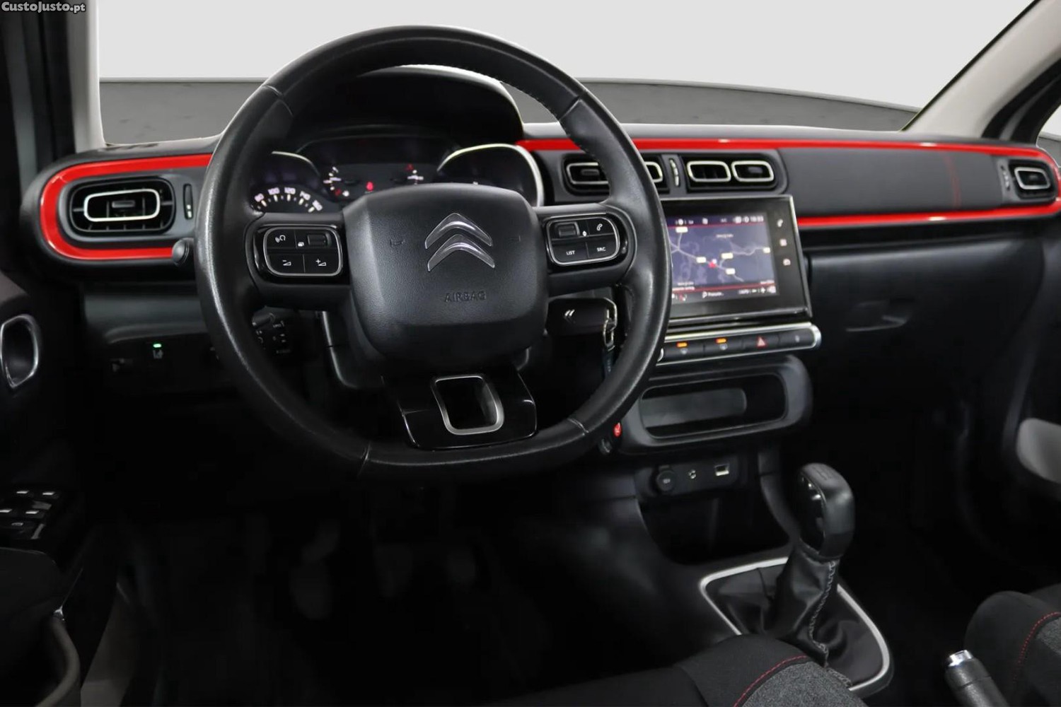 Citroën C3 1.2 PureTech C-Series — fotografia 8