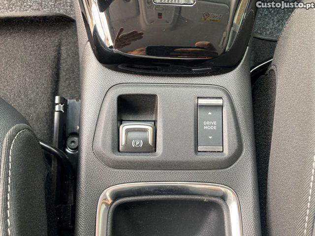 Opel Corsa Elegance — fotografia 5