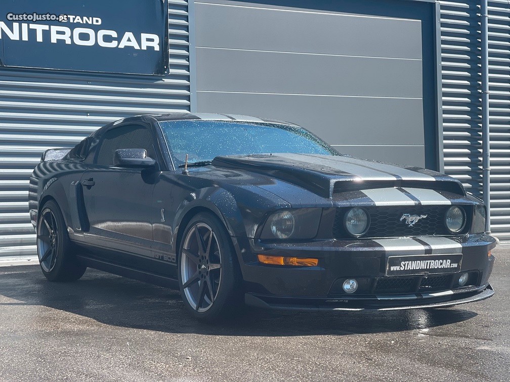 Ford Mustang 4.0 V6 LOOK GT500 FULL EXTRAS - 05 foto 3