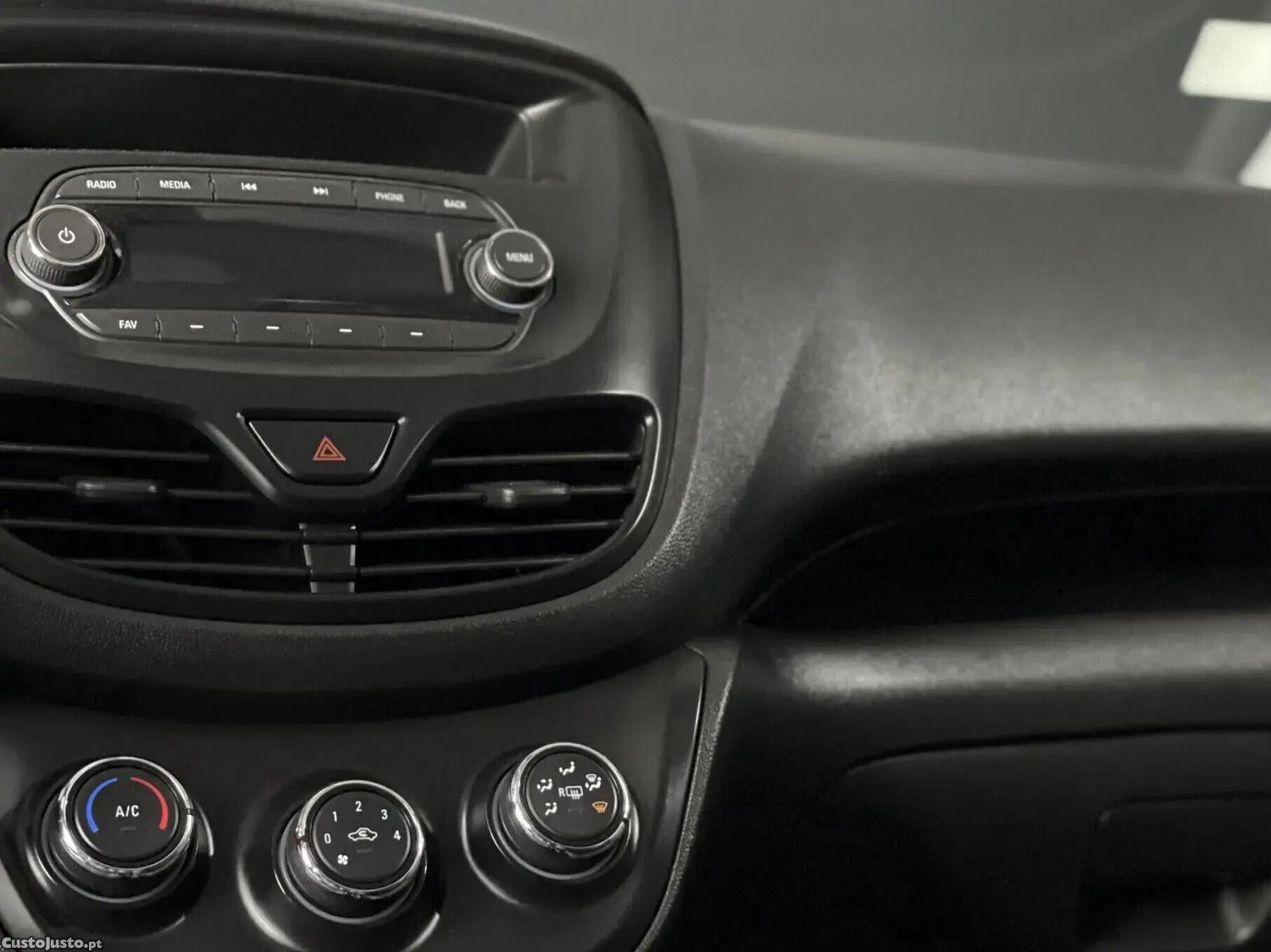 Opel Karl 1.0 — fotografia 8