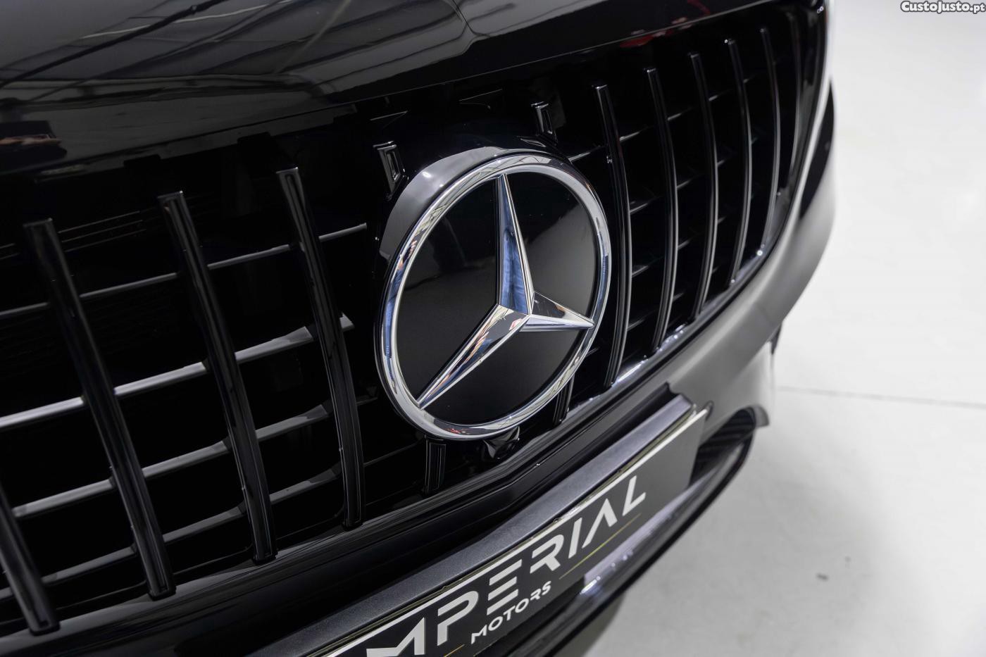 Mercedes-Benz V 300 D Longo AMG 8 Lugare — fotografia 10