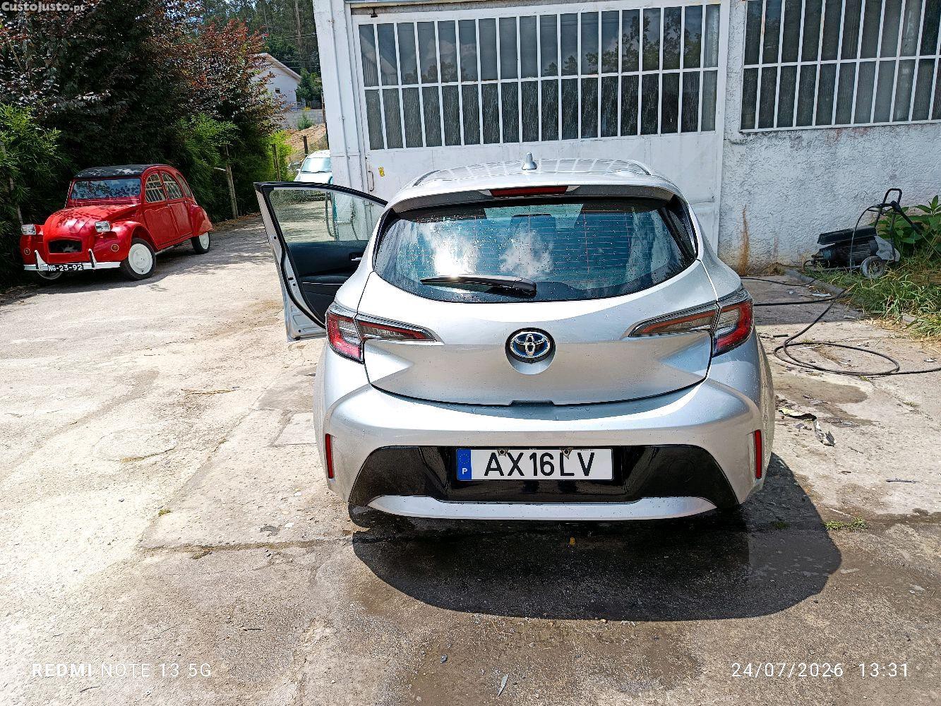 Toyota Corolla gasolina/híbrido — fotografia 7