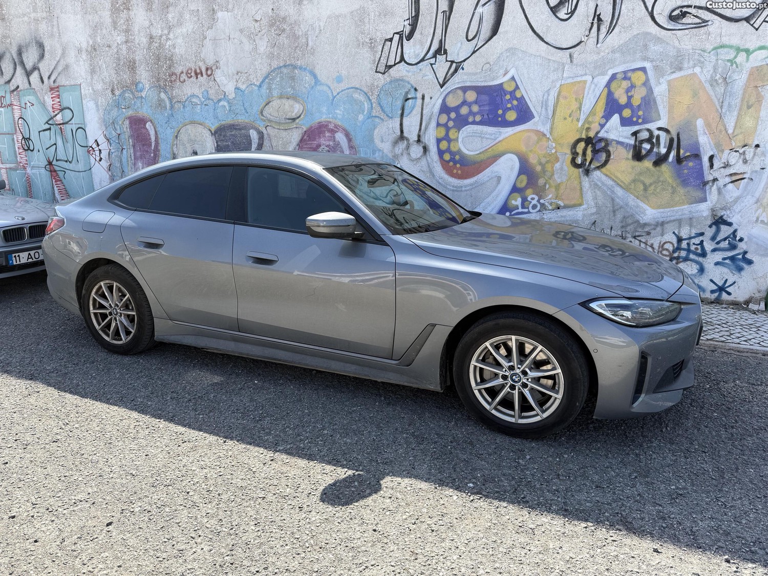 BMW i4 eDrive40 — fotografia 7