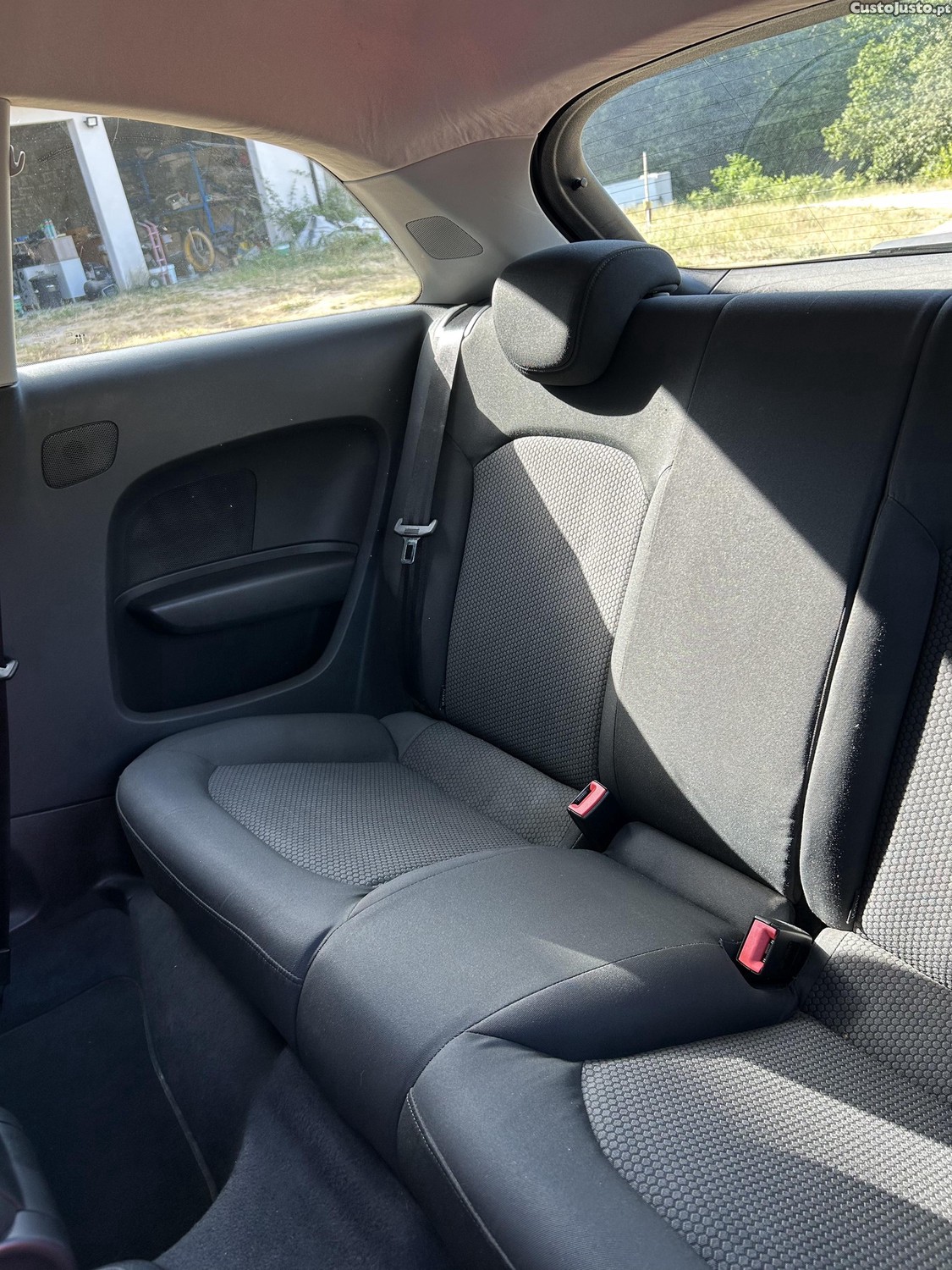 Audi A1 1.6TDI Sport Line — fotografia 4