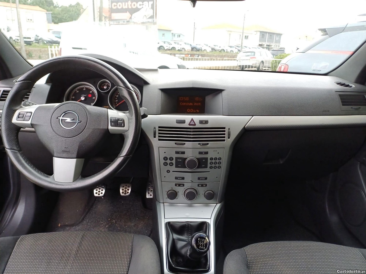 Opel Astra Diesel GTCiucAntigoNacional — fotografia 5