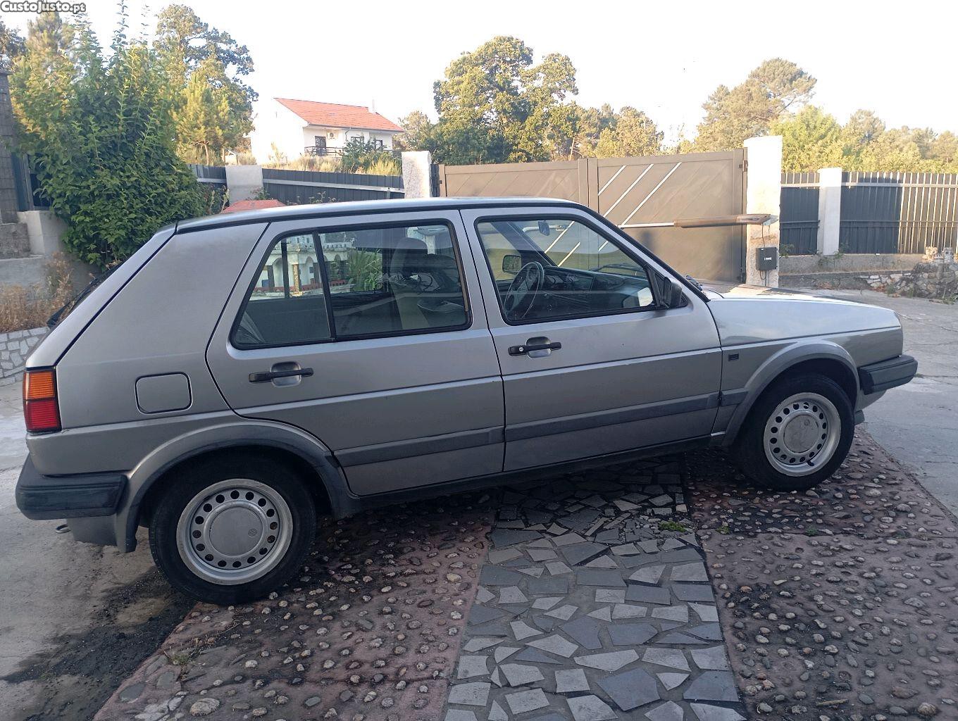 Volkswagen Golf 1.3 — fotografia 10